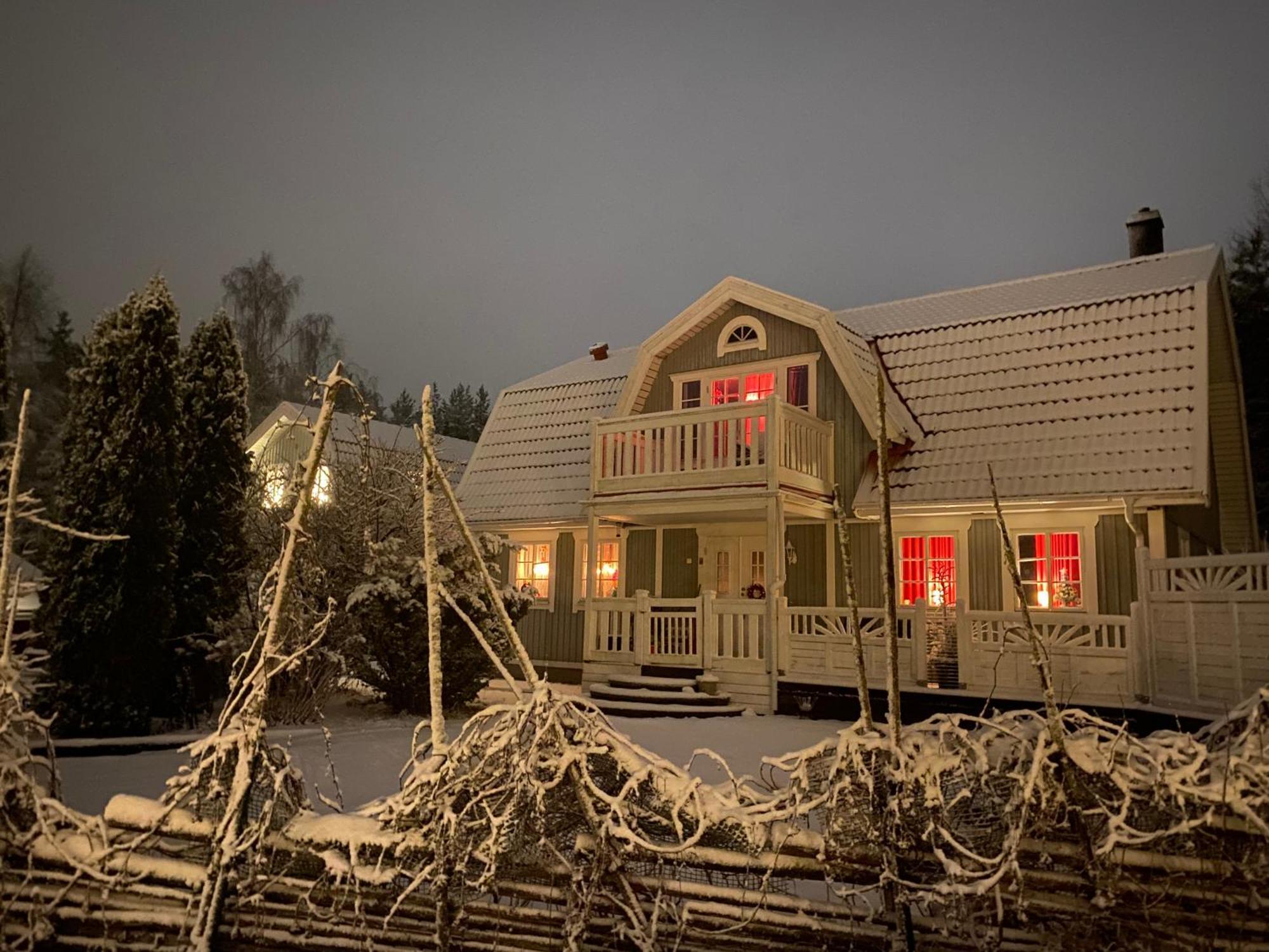 Hotel In Svalsaeter, Kallfors, Jaerna, Stockholm, 5 Min To Golf & 15 Min To Ytterjaerna Concerts 外观 照片