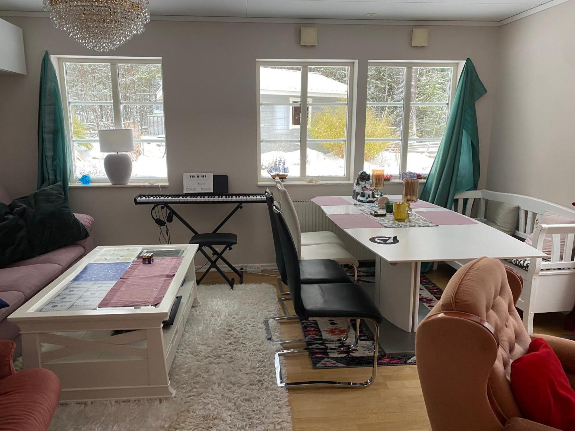 Hotel In Svalsaeter, Kallfors, Jaerna, Stockholm, 5 Min To Golf & 15 Min To Ytterjaerna Concerts 外观 照片